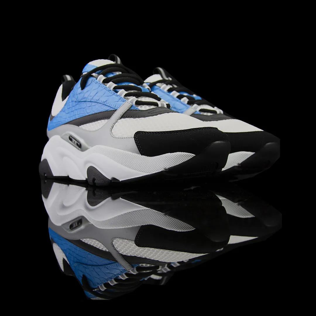 B22 Crocodile Sneakers