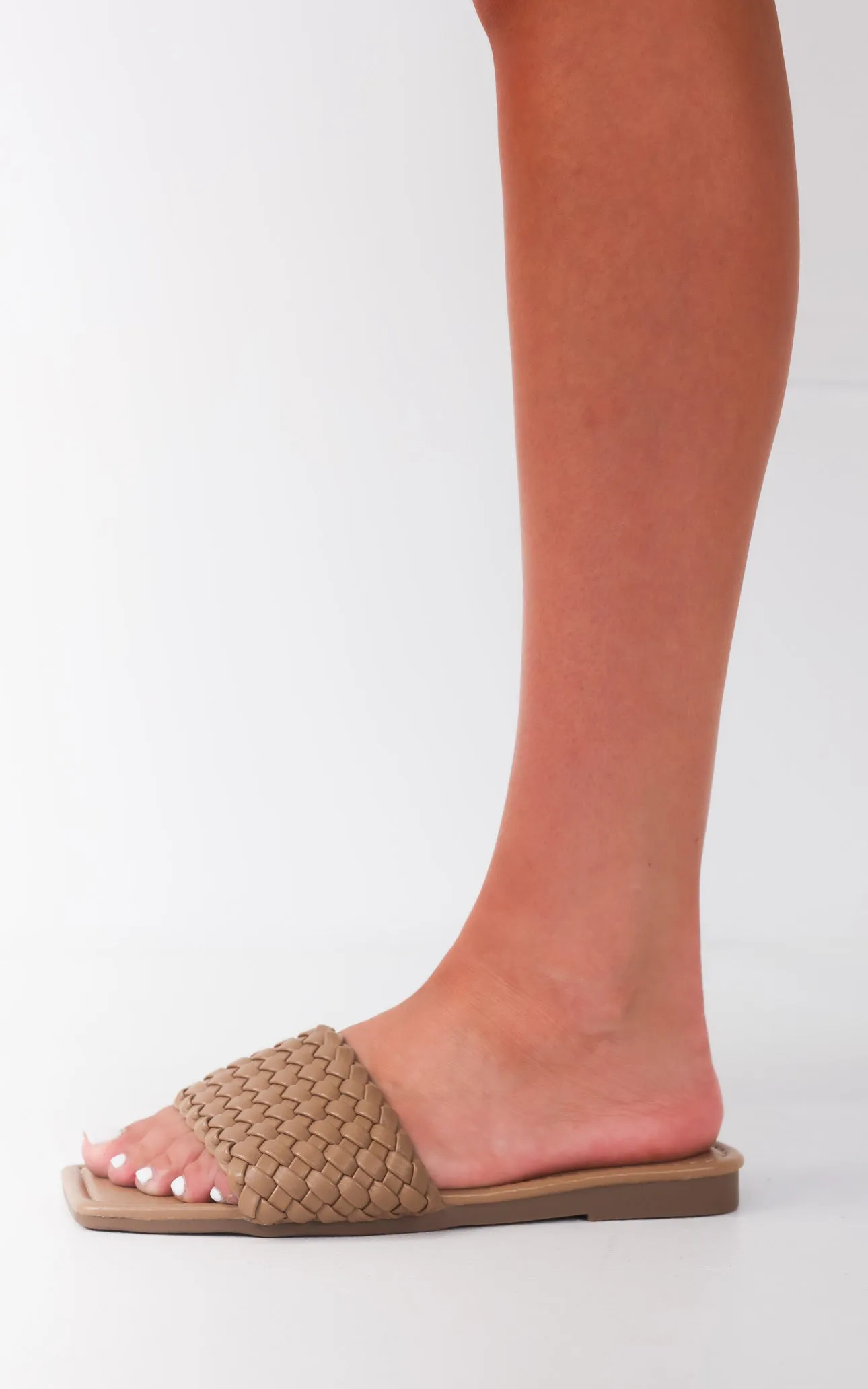 (Preorder) Sicily Flat Sandals - Light Brown