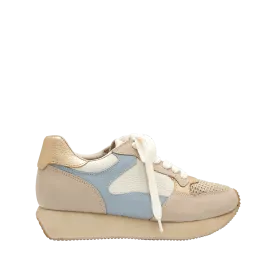 Tennis shoes in sand white x stone blue leather